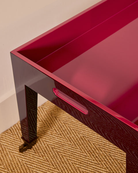 PRACTICAL COFFEE TABLE