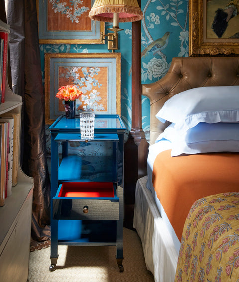 PRACTICAL NIGHTSTAND