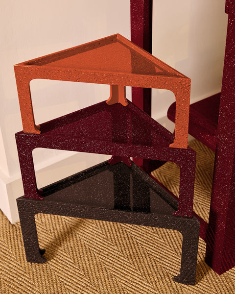 TRIANGULAR STACKING TABLE