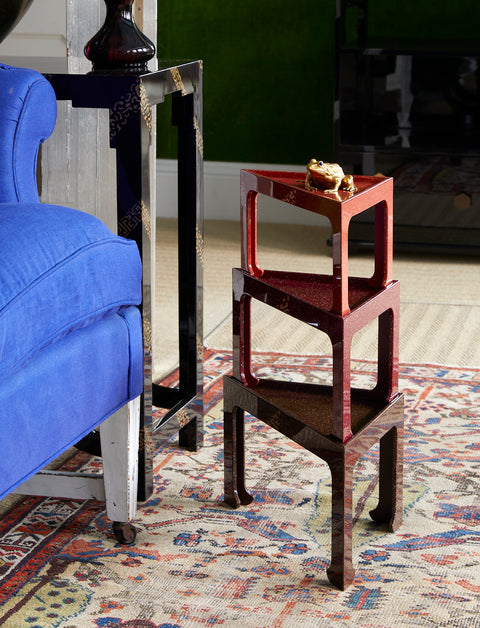 TRIANGULAR STACKING TABLE