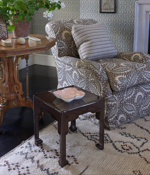SMALL GAZEBO SIDE TABLE